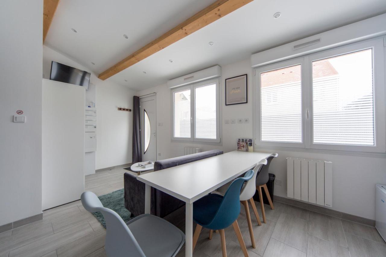 L'Emeraude Rez-De-Chaussee - Parking Prive -Zapart'Hotels Malesherbes Екстериор снимка